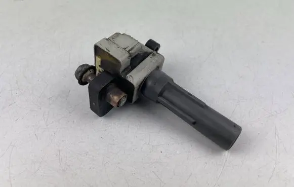 Subaru Impreza II High voltage ignition coil FK0186