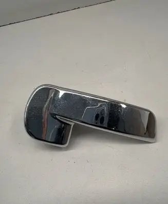 Nissan Qashqai Front door interior handle 8318D