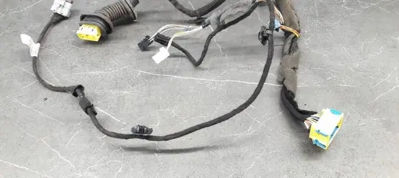 Citroen C4 Grand Picasso Front door wiring loom