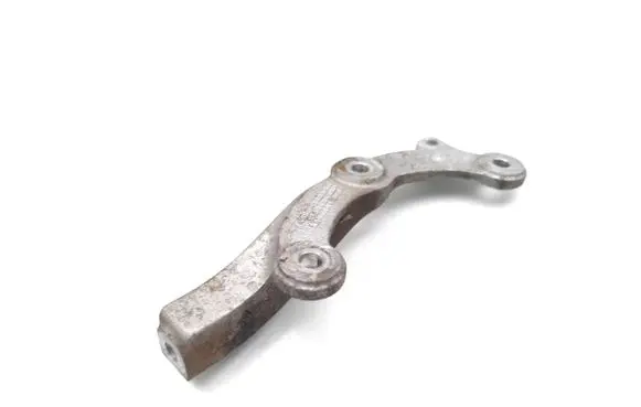 Land Rover Range Rover Evoque L551 Engine mounting bracket L8D2-6J060-BA