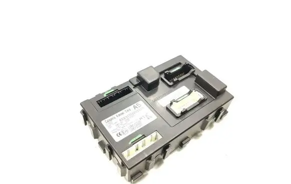 Nissan Juke I F15 Central body control module 284B11KB1D SAEJ1690