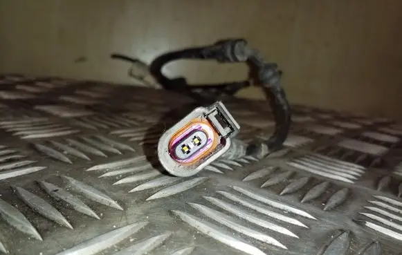 Volkswagen Eos Rear ABS sensor wiring 