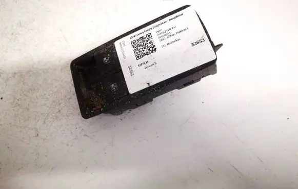 Opel Insignia A Electric window control switch 13222226 00008405-01