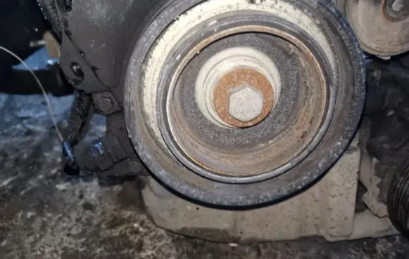 Volvo C30 Crankshaft pulley