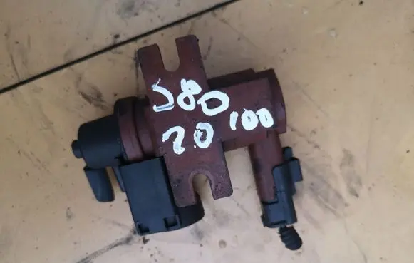 Volvo S80 Valve vacuum 6G9Q9E882CA