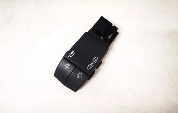 Multifunctional control switch/knob