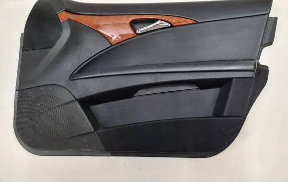 Mercedes-Benz E W211 Front door card panel trim A2117208452 501C034461000 A2117270248