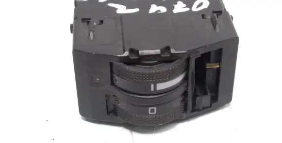Audi A6 S6 C5 4B Headlight level height control switch 4B0919094A