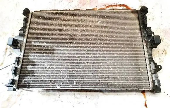 Coolant radiator