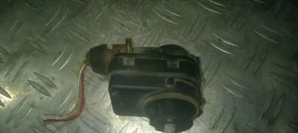 Peugeot 306 Headlight level adjustment motor PA66MD30GF15 PPGF20