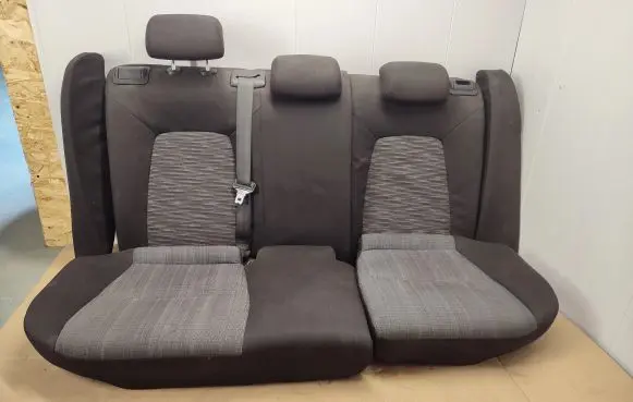 KIA Ceed Second row seats 