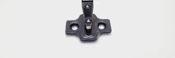 Opel Frontera B Front door lock loop/hook striker 