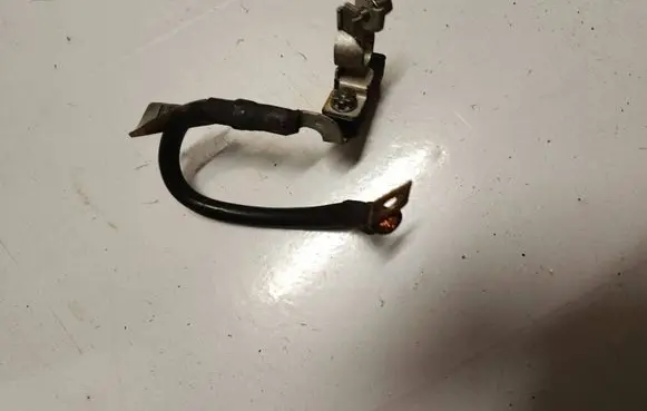 Skoda Kamiq Negative earth cable (battery) 2Q0915181B