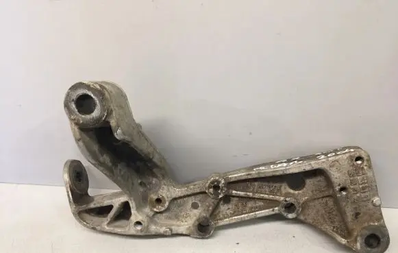Audi A3 S3 8P Front control arm 1K0199296E