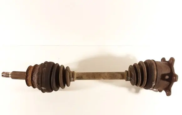 Mitsubishi Pajero Rear driveshaft