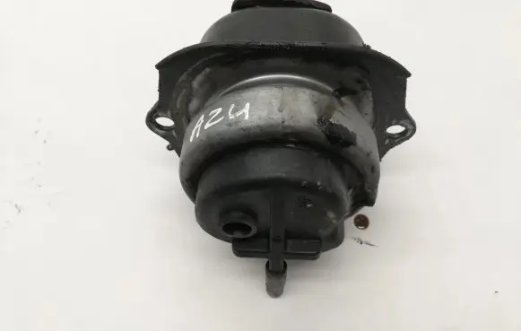 BMW X5 E70 Engine mount bracket P678441601