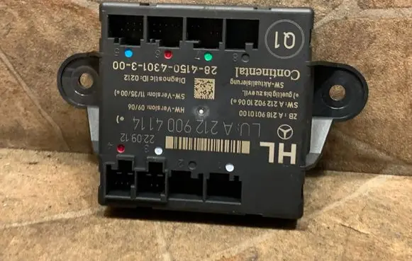 Mercedes-Benz CLS C218 X218 Door control unit/module A2129004114