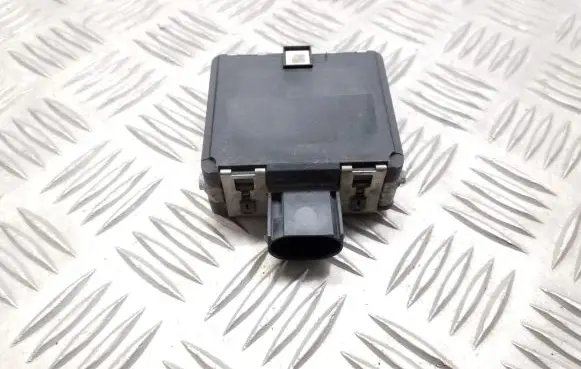 Skoda Superb B8 (3V) Distronic sensor radar 3Q0907561C