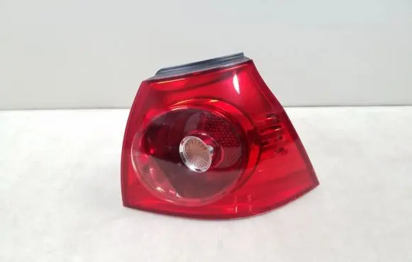 Volkswagen Golf V Rear/tail lights 1K6945096N