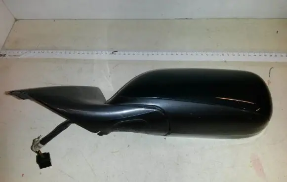 Front door electric wing mirror