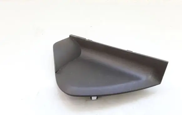 Mercedes-Benz ML W164 Dashboard side end trim A1646800439 18114383 18114384