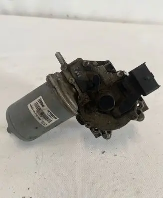 Renault Master III Wiper motor 14140936