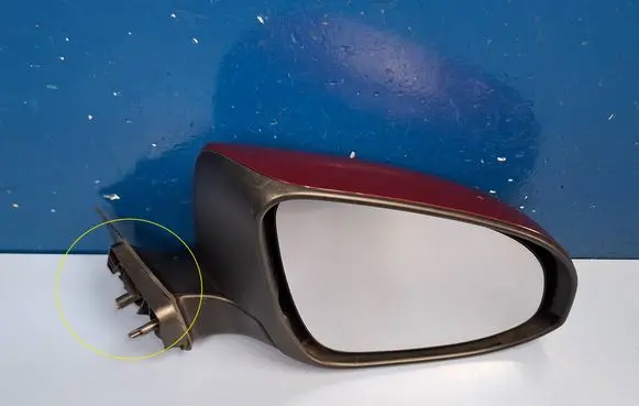 Toyota Yaris Front door electric wing mirror E8025614