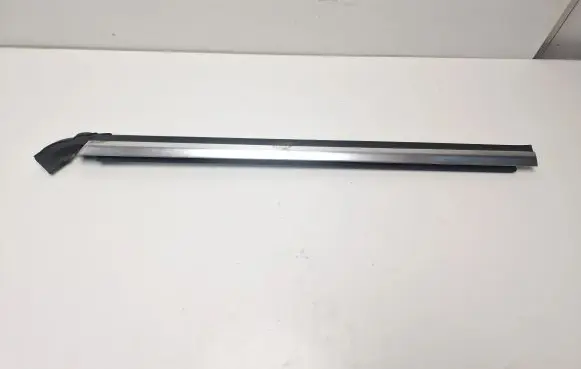 Volkswagen Eos Rear side glass trim 1Q0853300L