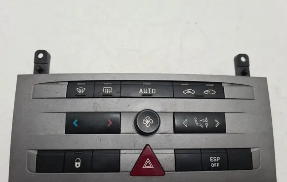 Peugeot 407 Climate control unit 96460251