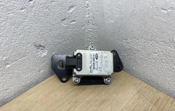 Ford Mondeo MK IV ESP acceleration yaw rate sensor 6G913C187AG 15444111 A2C53278132