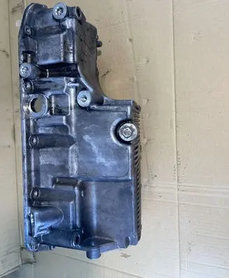 Opel Insignia A Oil sump 55567087