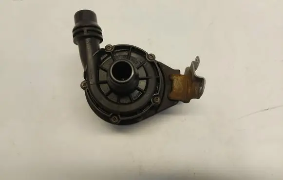 BMW i3 Water pump 8600286-JLK01