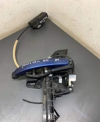 Ford Focus Rear door lock 24000000013