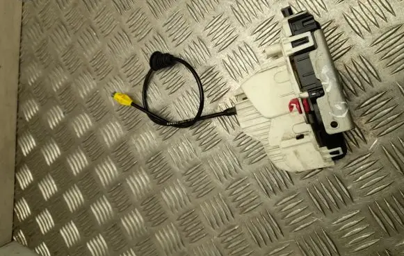 Jeep Grand Cherokee Rear door lock P04589923AG