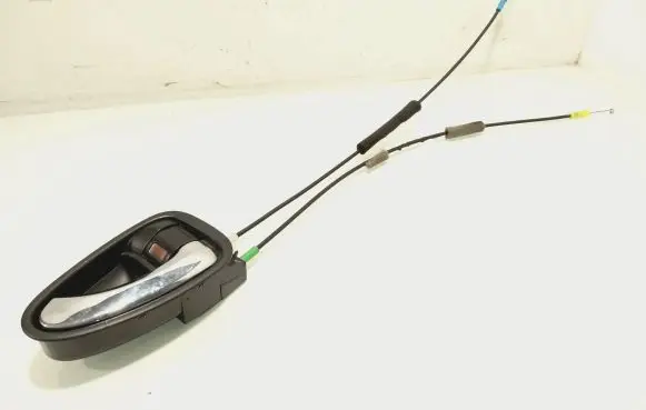 Toyota Avensis T270 Front door interior handle 6920505050