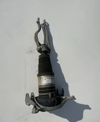 Porsche Macan (95B) Air suspension front shock absorber 95B616039R