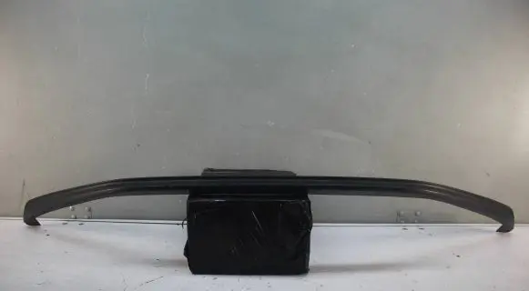 Front bumper lip