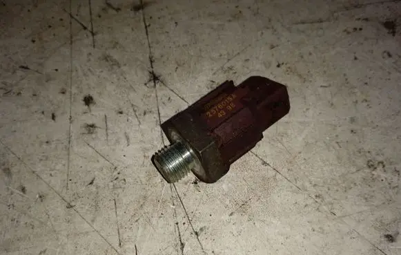 Renault Espace III Detonation knock sensor 7700732262