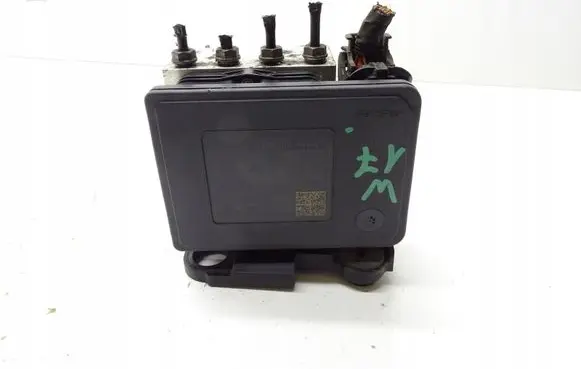 Skoda Octavia Mk3 (5E) ABS Pump 5Q0614517AF