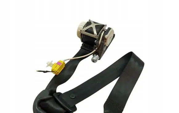 Volkswagen PASSAT B6 Front seatbelt 3C1857705F