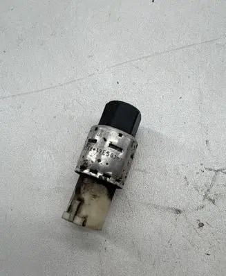 Ford Transit Air conditioning (A/C) pressure sensor 95BW19E561AA