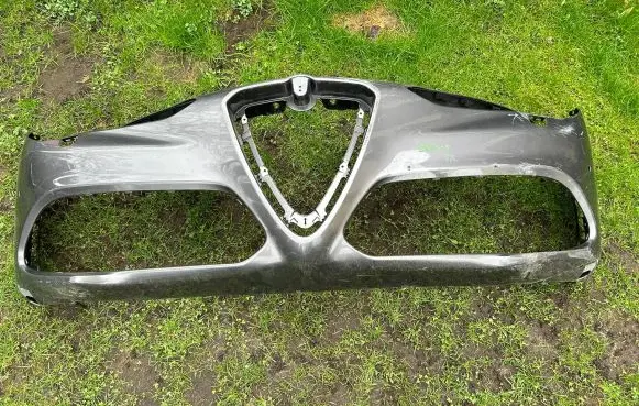 Alfa Romeo Stelvio Front bumper 50549458