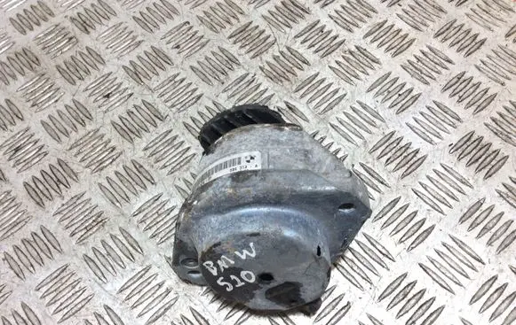 BMW 5 E60 E61 Engine mount bracket 6769874