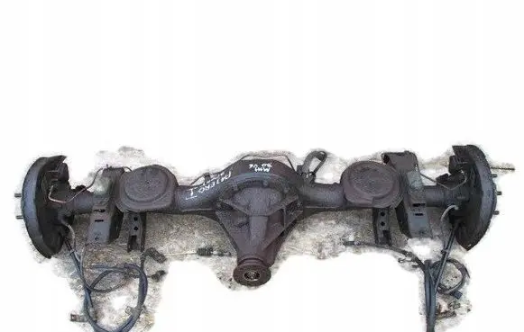 Mitsubishi Pajero Sport I Rear differential