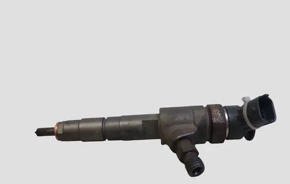 Peugeot 308 Fuel injector 0445110739