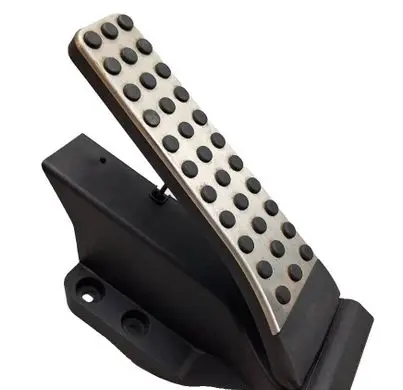 Accelerator throttle pedal