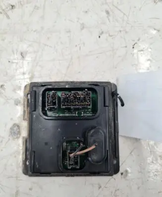Volkswagen PASSAT B6 Headlight ballast module Xenon