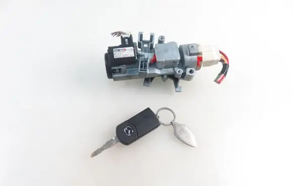 Mazda CX-7 Ignition lock X1T26572A