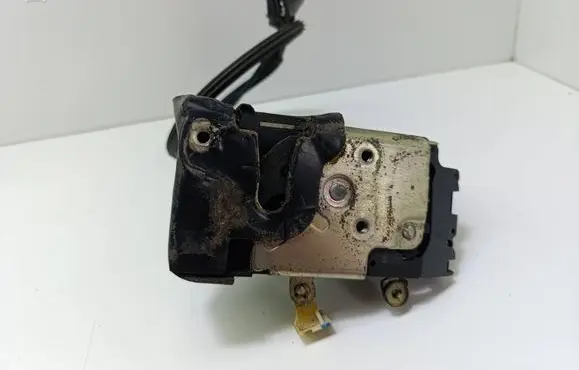 Ford Fiesta Front door lock