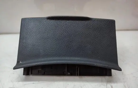 Mercedes-Benz S W221 Ashtray (front) A2216801652